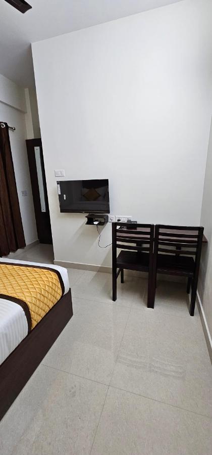 Blueway Residency Downtown Hotel تريفِندرم المظهر الخارجي الصورة