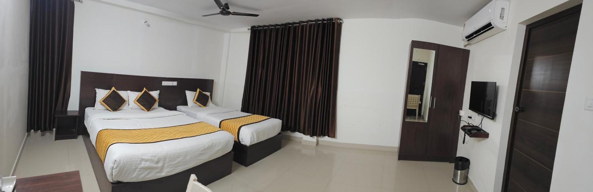 Blueway Residency Downtown Hotel تريفِندرم المظهر الخارجي الصورة