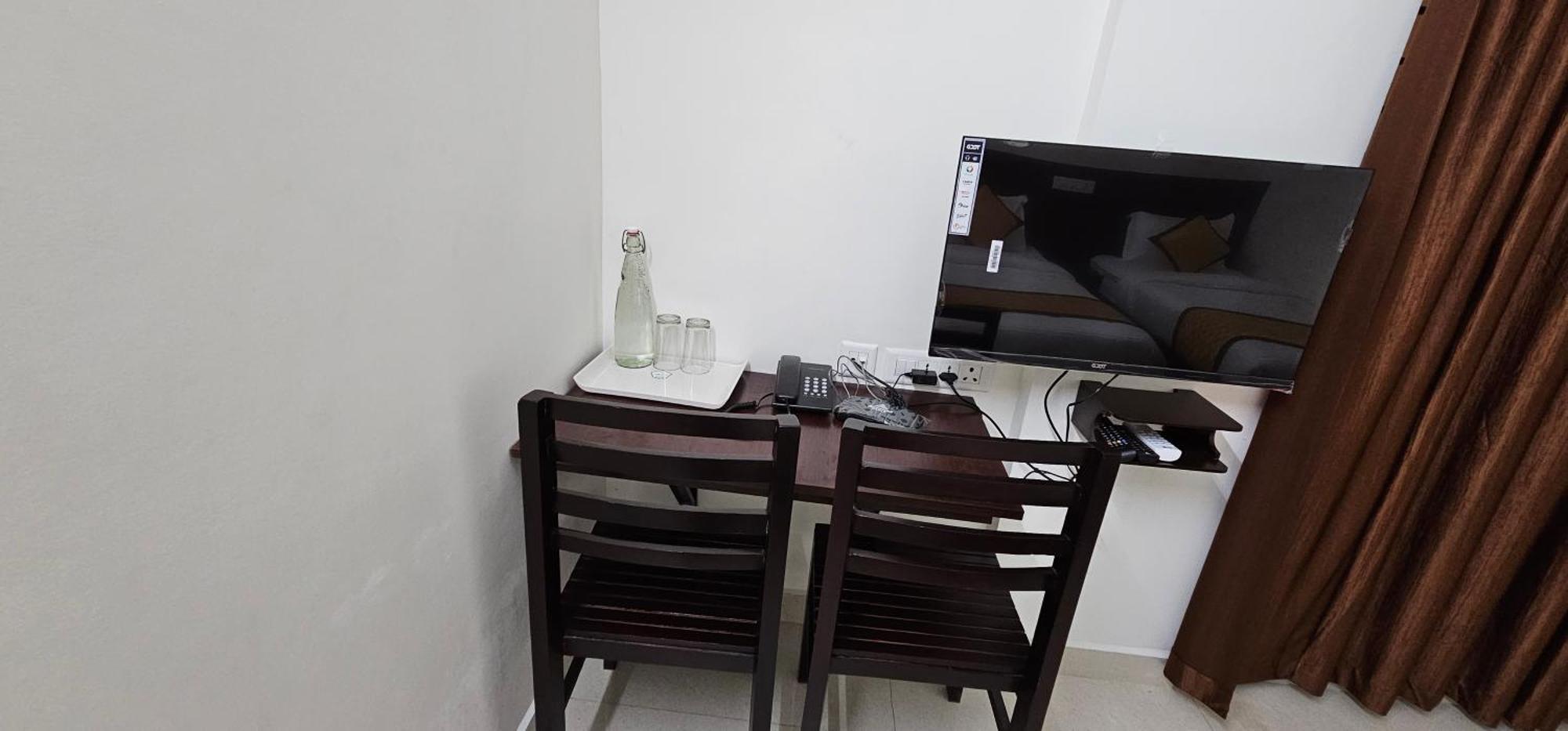 Blueway Residency Downtown Hotel تريفِندرم المظهر الخارجي الصورة